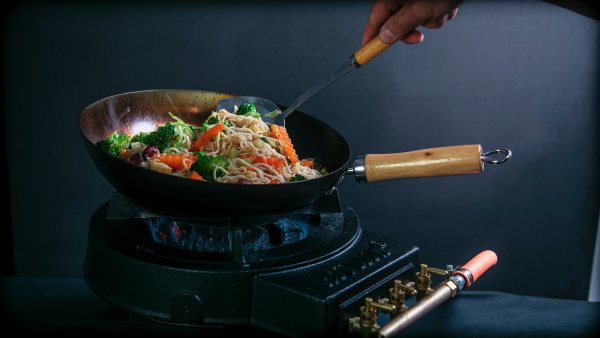 HOT WOK PRO 12 kW gasbrännare inkl. wokpanna 30 cm